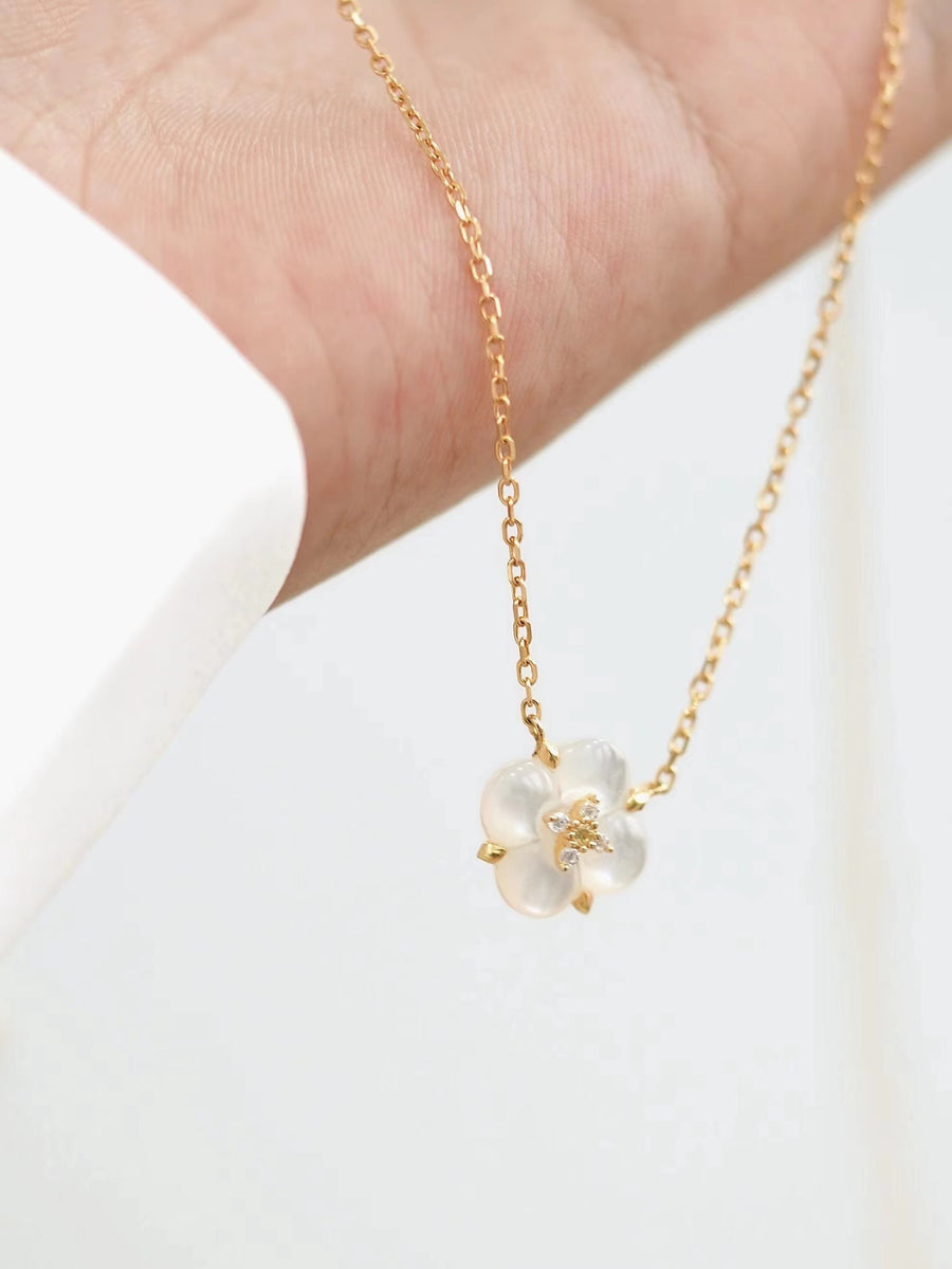 1C4B1262-CA9F-4575-89FB-  