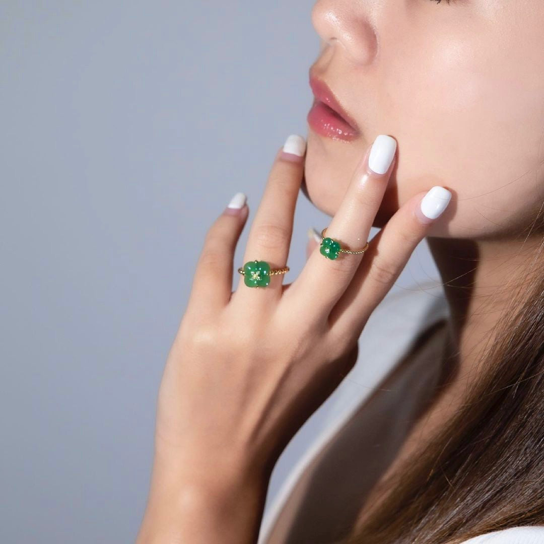 Fontana di Trevi - Mini Chrysoprase and White Diamond Ring